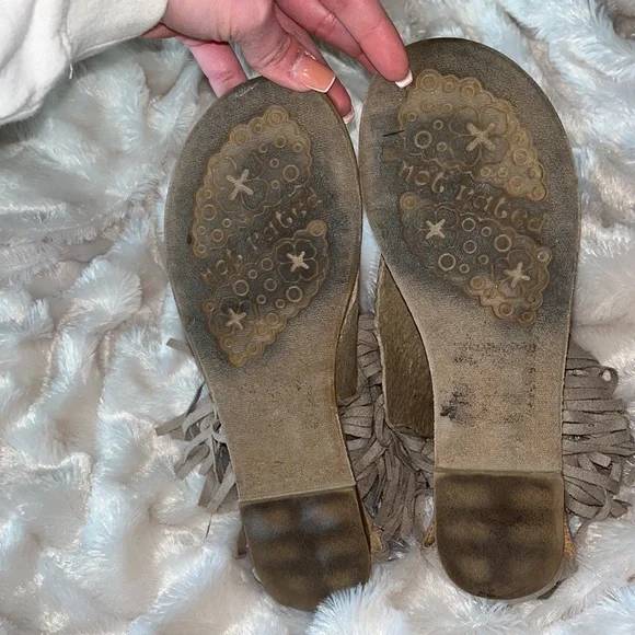 Not Rated Fringe Sandals - Picture 7 of 9